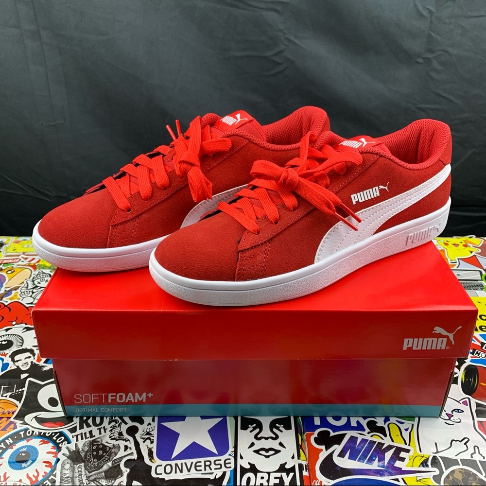 Puma Smash Suede V2 Womens Sneakers Various Sizes